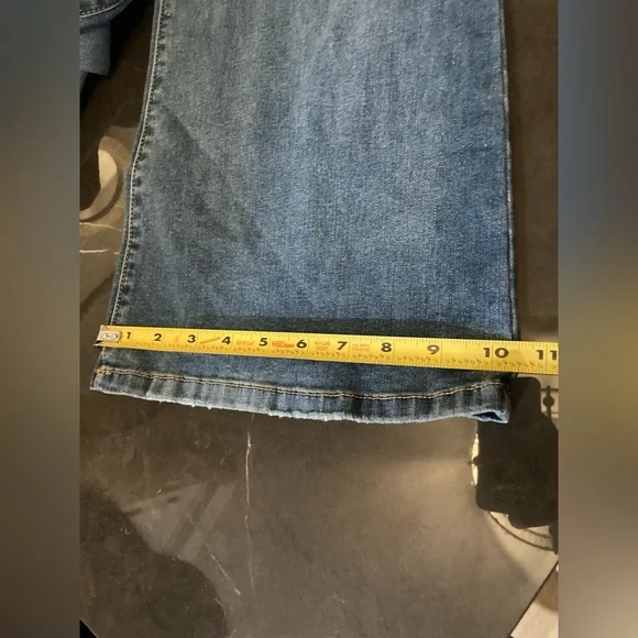Torrid Luxe Slim Bootcut Jeans Super
Stretch Light Wash Size 24 boho Everyday - Picture 15 of 15